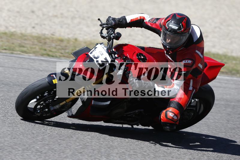 /12 30.04.2026  Speer Racing ADR/Gruppe gelb/153